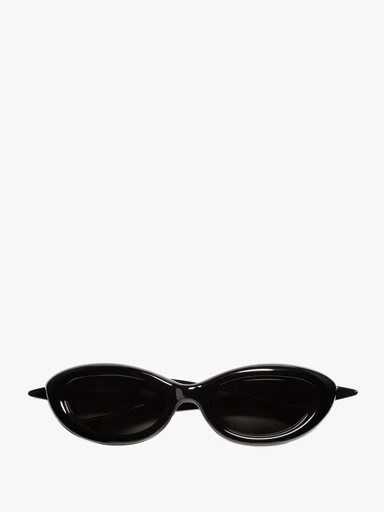 Effortless Loafer Chic: Your Guide to Summer's Most Versatile Footwear 76