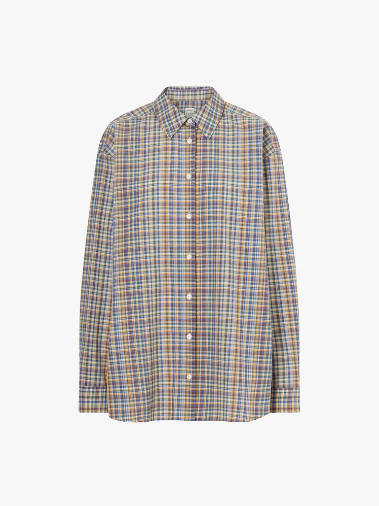 Effortless Summer Chic: Seven Ways to Master the Button-Up 123