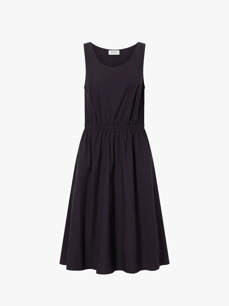 Effortless Summer Elegance for the Modern Woman 21