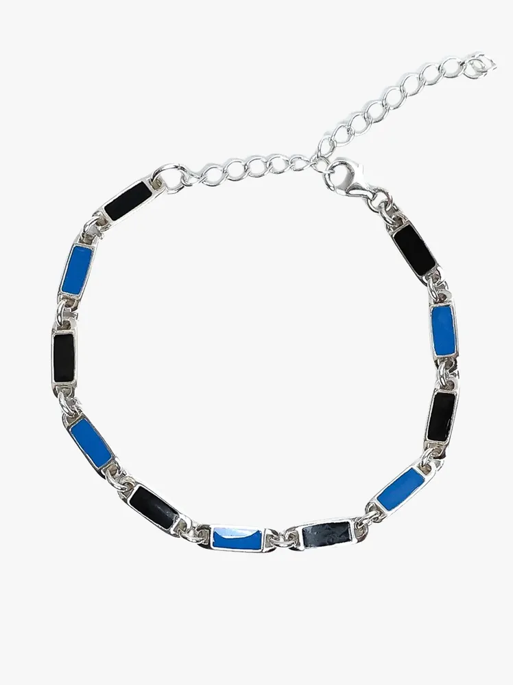 Express Your Edge: Artisan Jewelry for the Modern Maverick 22