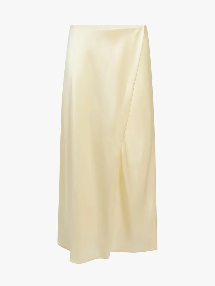 Chic Forecast: Must-Have Summer '26 Styles for Your Elite Collection 172