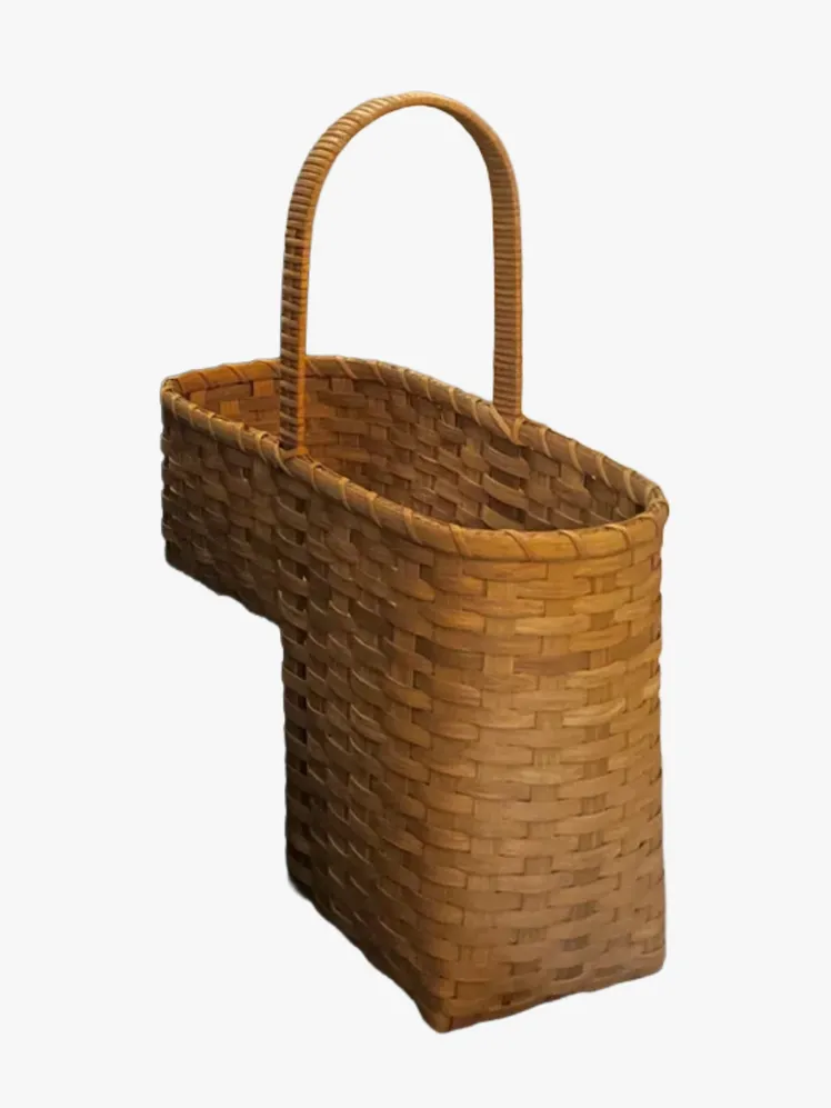 Artisan Heirlooms: A Woven Legacy for the Discerning Dwelling 38