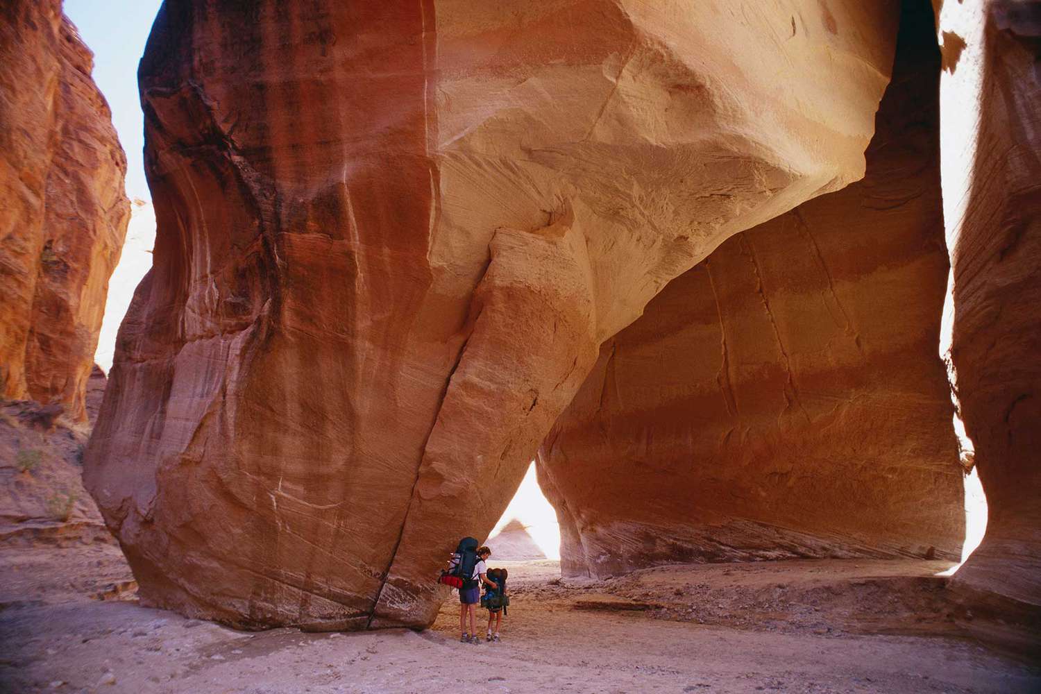 Utah's Emerald Gems: Beyond the Parks to Uncharted Turquoise Havens 29