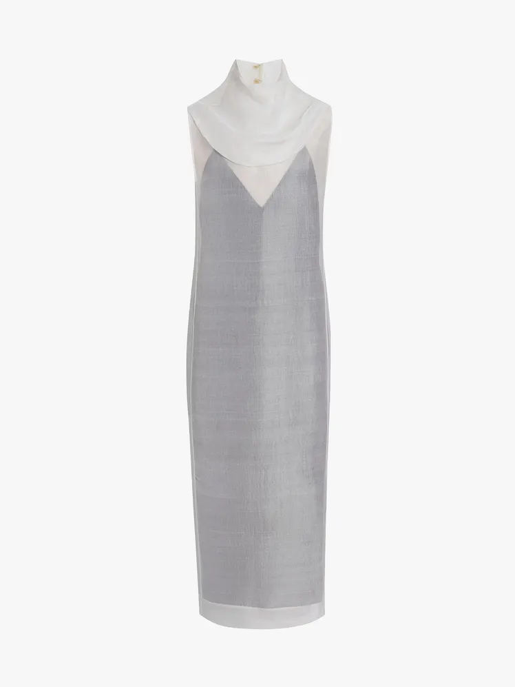 Chic Summer Sojourns: A Curated Edit of 2026's Must-Have Dresses 35