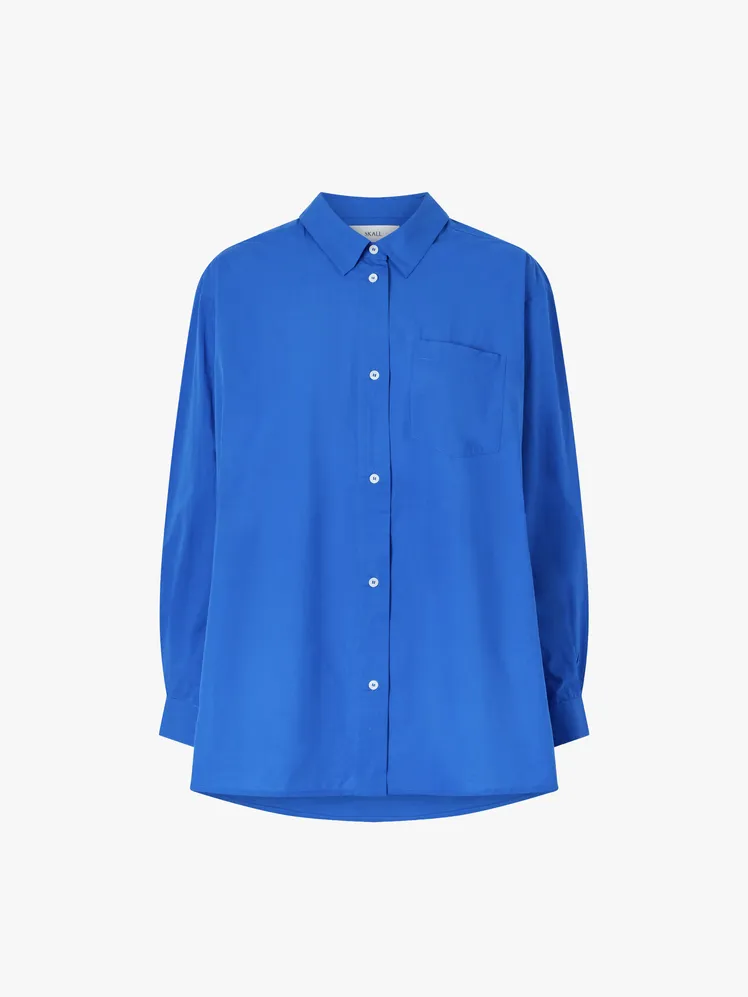 Effortless Summer Chic: Seven Ways to Master the Button-Up 115