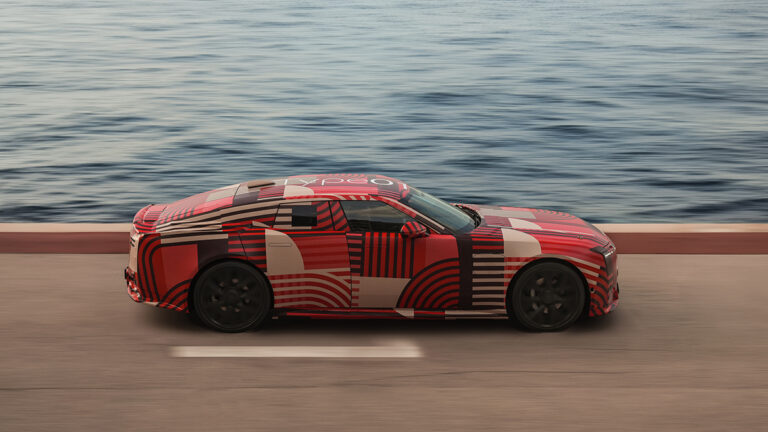 Jaguar's Legendary Type 01: A Fall Unveiling of Engineering Prowess 27