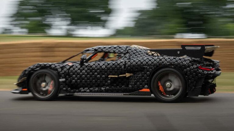 Koenigsegg Shatters Records: Miniature Hypercar Achieves Blistering 69 MPH 1