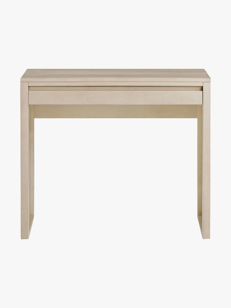 Heritage Haven: Elite Desks for Curated Small-Space Living 23