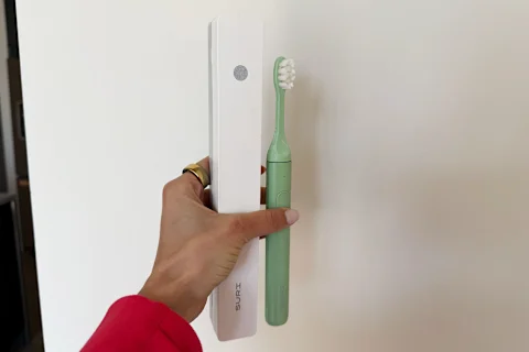 Unlock Peak Oral Health: Is the SURI Electric Toothbrush Your Dentist's New Favorite? 10