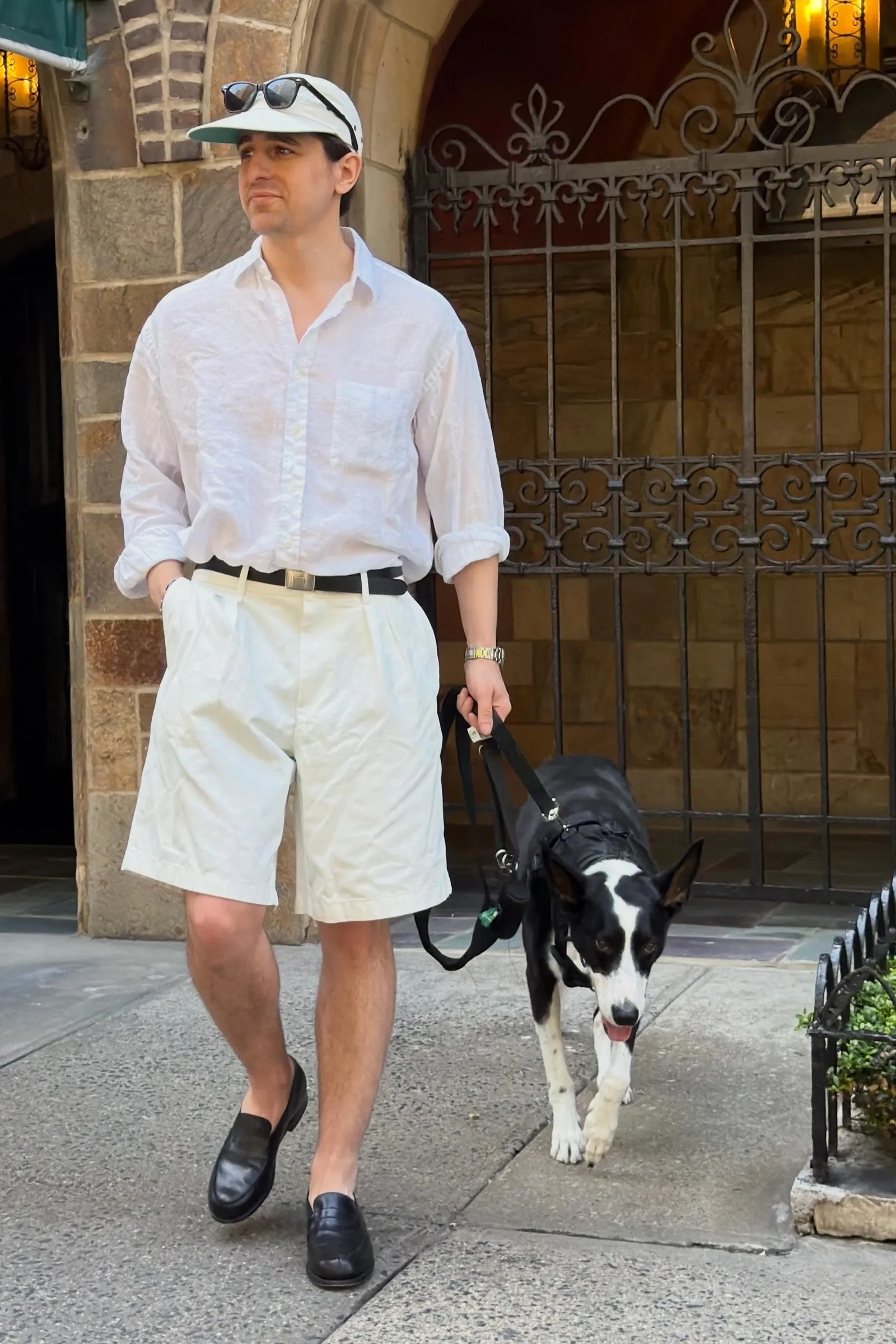 Elevate Your Off-Duty Edge: Can Shorts Ever Be Formal? 7